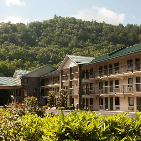 Cherokee Lodge